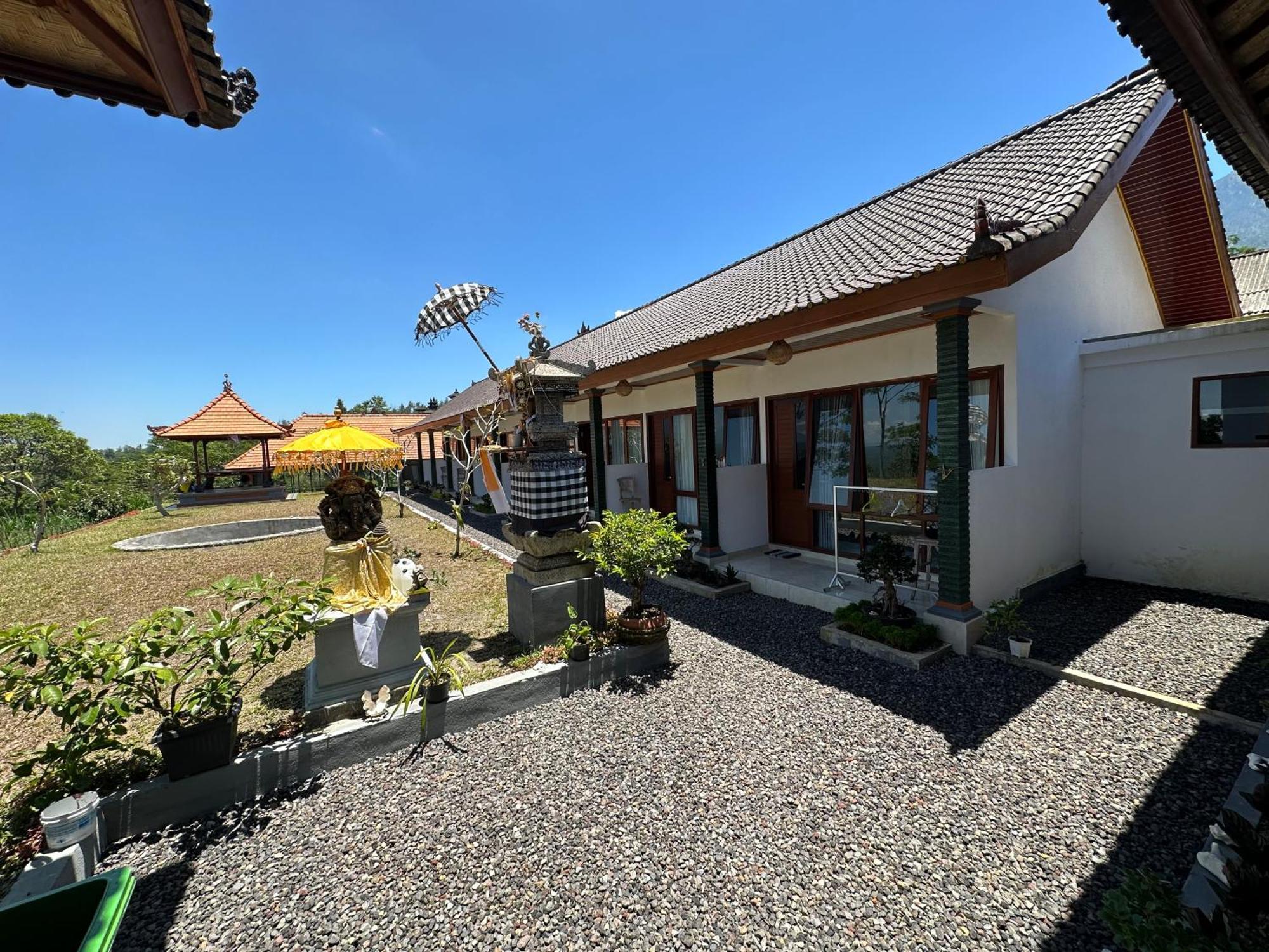 Ferienwohnung Bali Basuki Retreat Center Besakih Exterior foto
