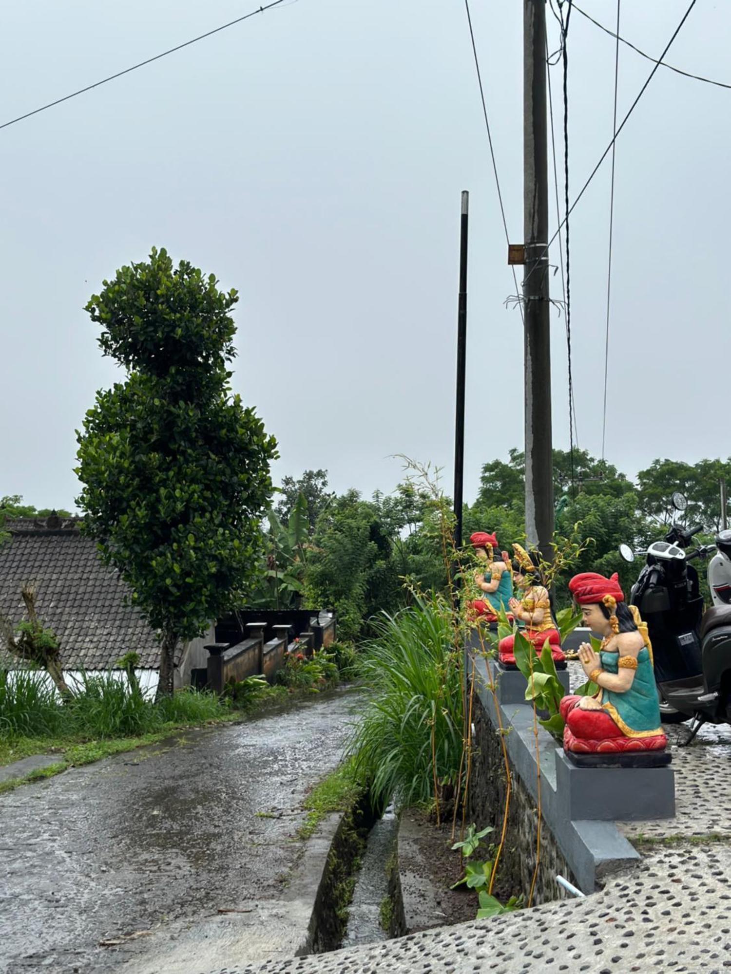 Ferienwohnung Bali Basuki Retreat Center Besakih Exterior foto