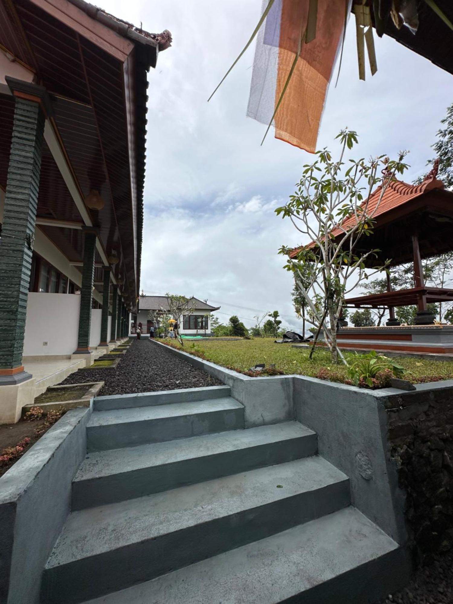 Ferienwohnung Bali Basuki Retreat Center Besakih Exterior foto
